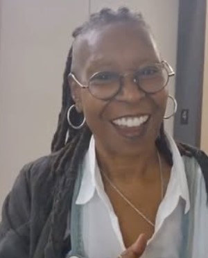 우피 골드버그, ‘미국=이란’ 발언 파문”…SNS서 ‘망언’ 논란